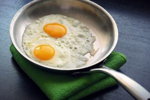 Cooking With Stainless Steel Pan